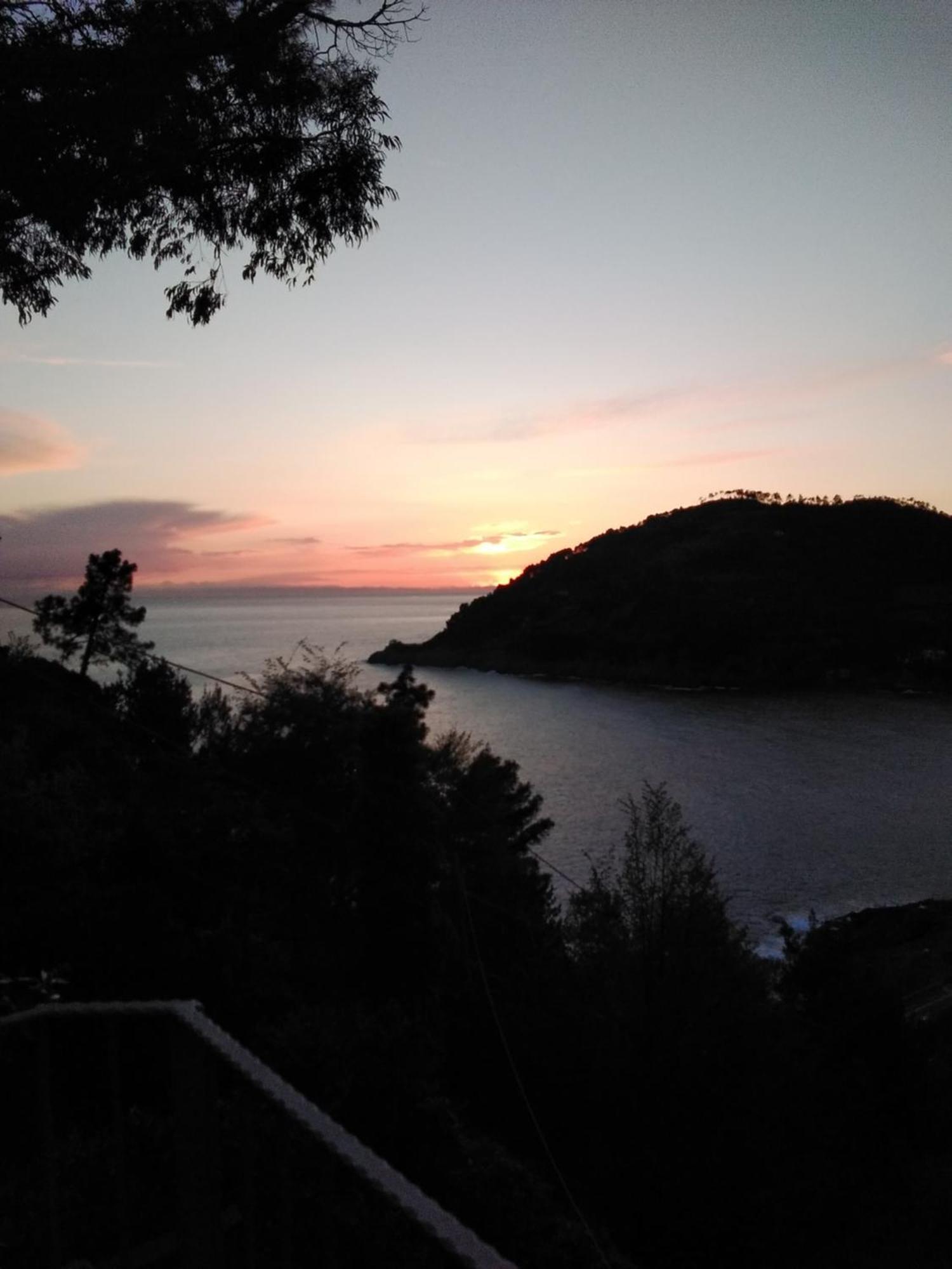 Villa Mimosa Splendida Vista Mare بوناسولا المظهر الخارجي الصورة